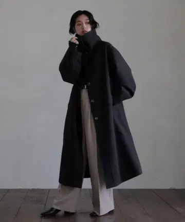 hellam 빅 스탠드 칼라 코트