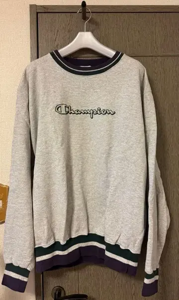 [ 구제 의류 ] Champion 로고 맨투맨 XL