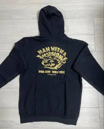 MAN WITH A MISSION 후드티