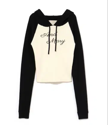 andmary Letter mary logo tops black