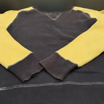 리 복각 양 V 맨투맨