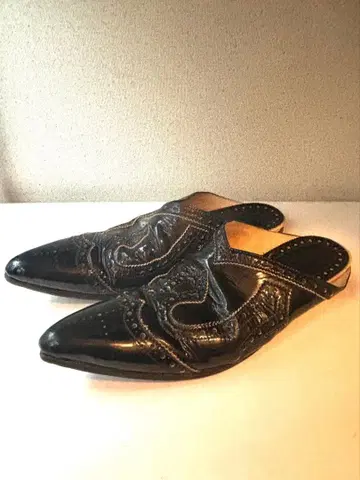 넘버나인 에나멜 윙팁 샌들 네이비 6