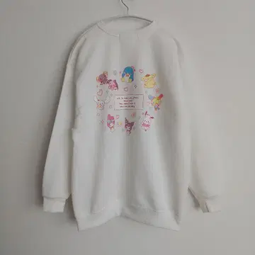 미사용 새상품 Avail SANRIO 트레이닝복