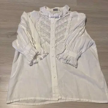 구제샵 구매 빈티지 레이스 장식 화이트 블라우스