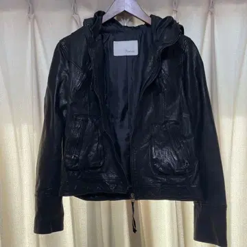 Femicite 블랙 가죽 자켓 후드 부착