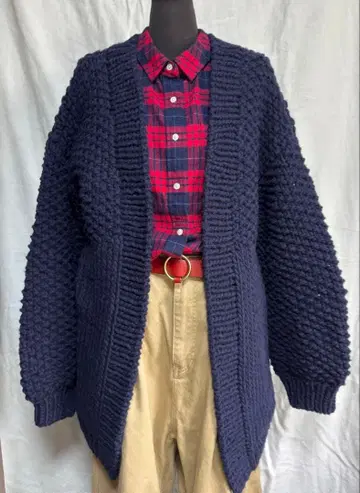 [ 새상품급 ] 쉽스 굵은 게이지 핸드 니트 가디건 네이비