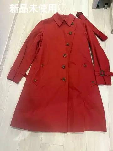 미사용 새상품 AQUASCUTUM 레드 트렌치코트