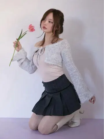 andmary Miu pleats skirt