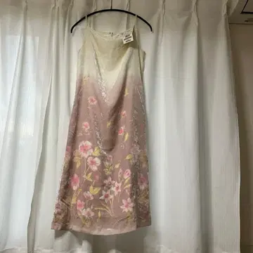 꽃무늬 원피스 사이즈 38 색상 972 INDIVI