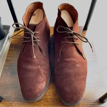 조셉치니 처카 부츠