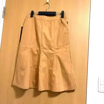 DAKS 세미 플레어 스커트 지퍼 포함 40 일본제