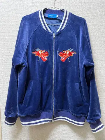 디즈니랜드 뮬란 무슈 스카잔