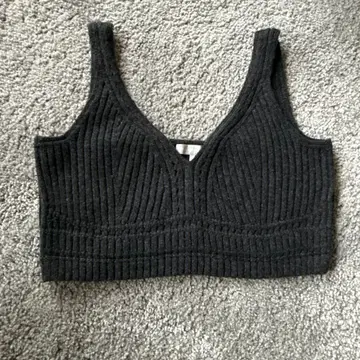 유니클로 마메쿠로구치 3D 니트 뷔스티에 M 사이즈