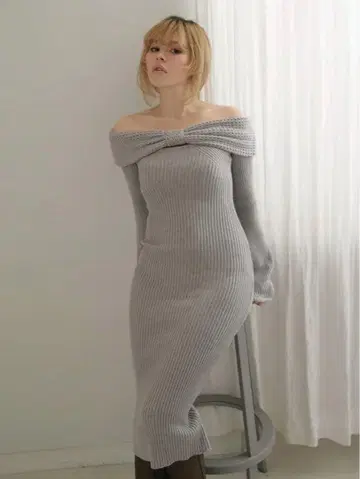 andmary Amanda offshoulder knit dress