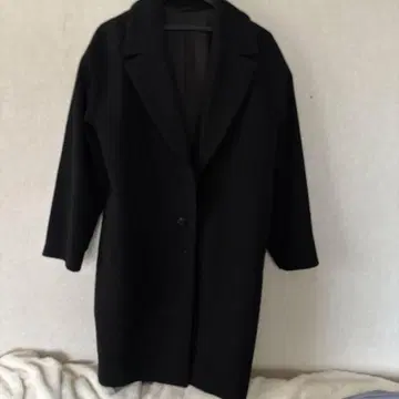 블랙 체스터 코트 오버 사이즈