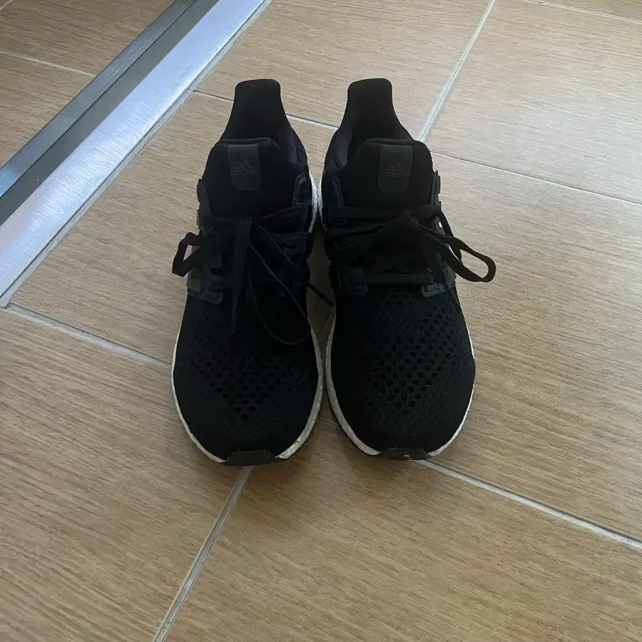 Adidas Ultraboost 1.0