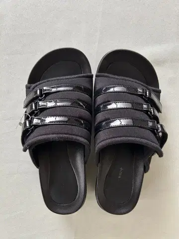 아치 서포트 샌들