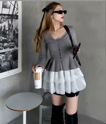 로얄 파티 도킹 페플럼 니트 앙상블