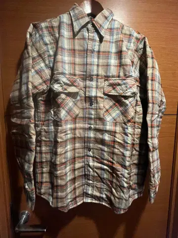 데드스탁 woodsman 브라운 계열 체크 무늬 플란넬 셔츠