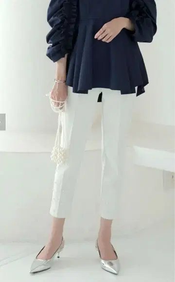 메라키 meraki 밑단 펄 팬츠 테이퍼드 팬츠