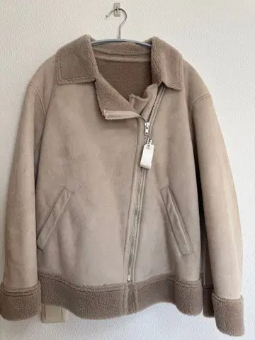 UNITEDARROWS 새상품급 무스탕 라이크 보아 블루종