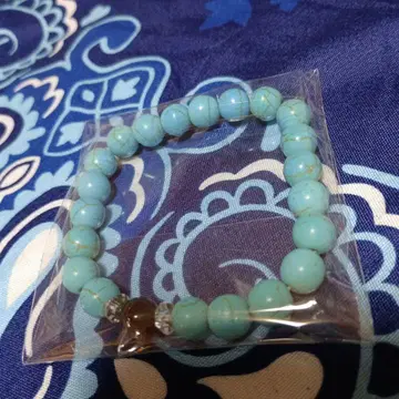 스카이블루 비즈의 심플 팔찌