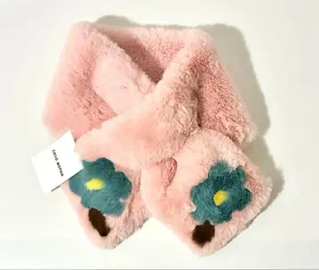 [ 미사용 ] 차일드우먼 인조 모피 꽃 모티브 머플러 핑크