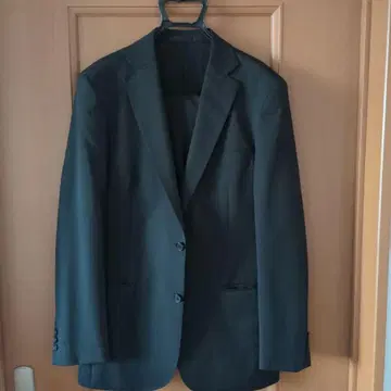 LES MUES 블랙 수트