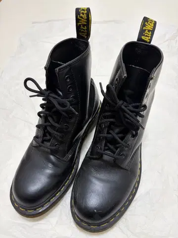 [ 25cm ] 닥터마틴 8홀