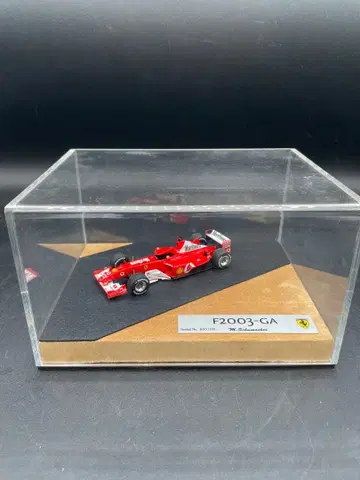 F2003-GA M. 슈마허 1/43 스케일