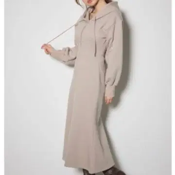 rienda 비쥬 맨투맨 머메이드 원피스 S 사이즈 라이트 브라운