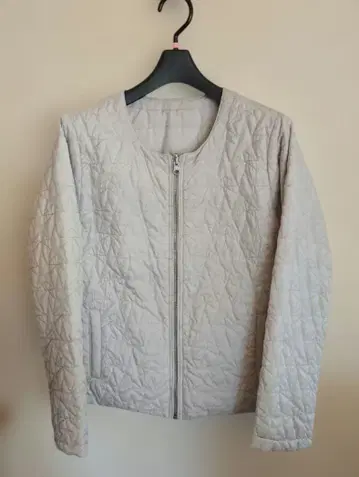 큐레타주 라이트 그레이 퀼팅 다운 자켓 리버서블