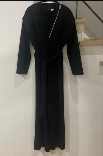 ZARA 올인원 긴팔 블랙 점프수트 살로펫