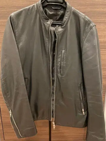 JOURNAL STANDARD 블랙 가죽 싱글 라이더