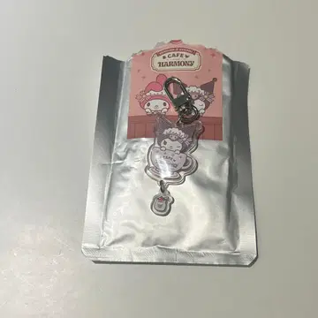 한국 한정판 카페 하모니 랜덤 키링 쿠로미