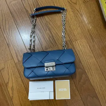MICHAEL KORS 네이비 숄더백