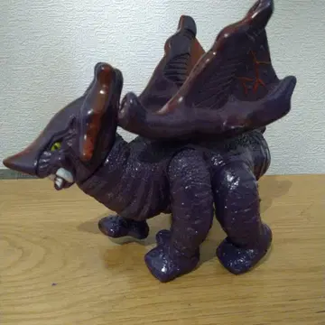 울트라맨 바란가스 소프트 비닐