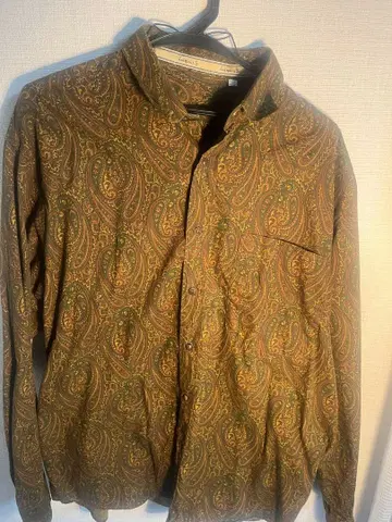 페이즐리 무늬 긴팔 셔츠 브라운 계열