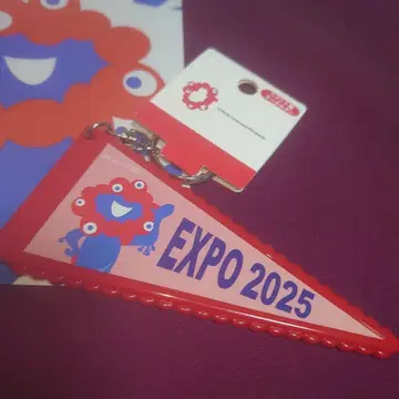 [ 새상품 ] EXPO2025 오사카 만박 미야쿠미야쿠 페넌트 키링 레드