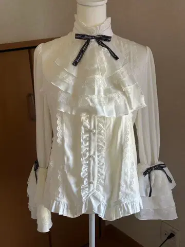 DimMoire 디모아르 꾸미기 2way 블라우스 흰색 화이트