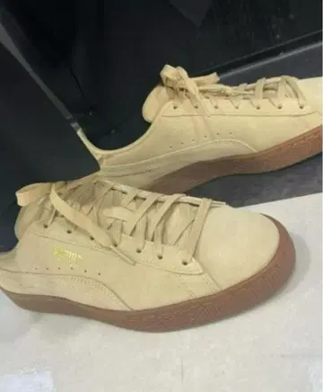 푸마 스웨이드 스니커즈