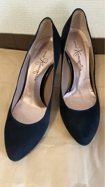 블랙스웨이드 스틸레토 하이힐