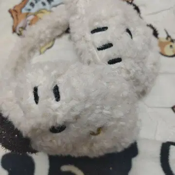 동물 모티브 귀도리