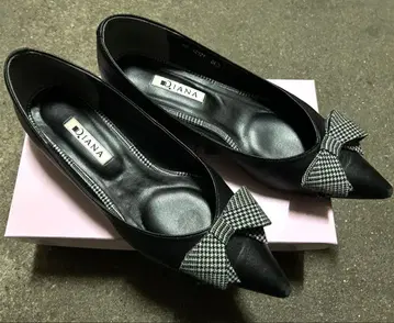 DIANA 하운드투스 리본 플랫슈즈