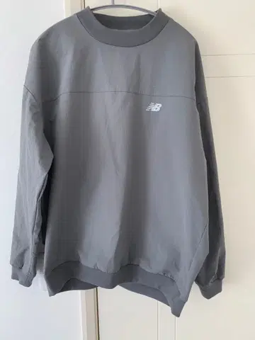 뉴발란스 우븐 풀오버