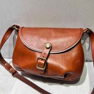 [ HERZ ] 숄더백 천연 가죽 가방 독일 후크 잠금 브라운