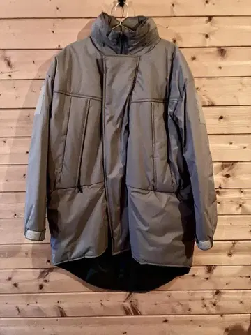 Burlap Outfitter 버랩아웃피터 몬스터 파카