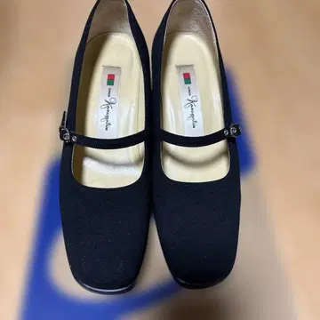 블랙 펌프스 22.5cm