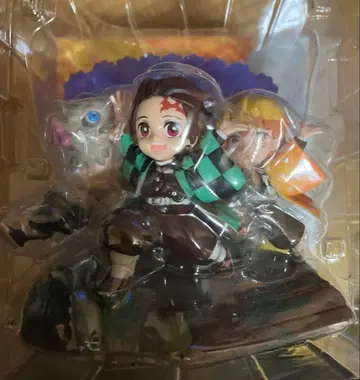 귀멸의 칼날 히노카미 혈풍담 최초 한정판 오리지널 피규어