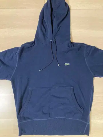 Lacoste 네이비 후드 부착 후드티